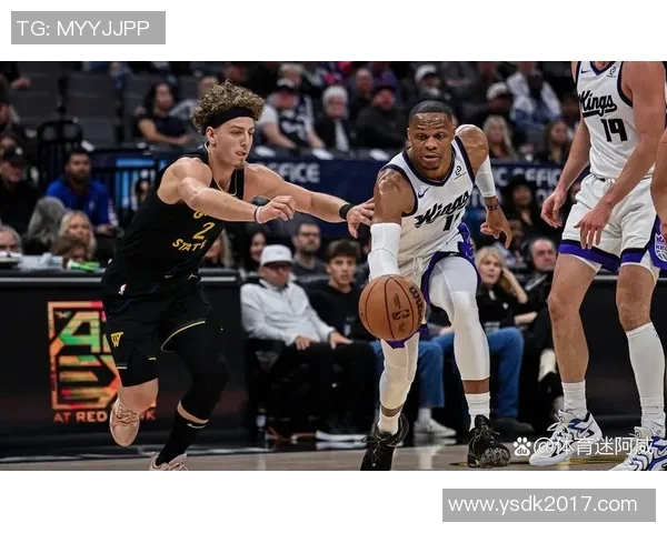 2020年勇士与国王季前赛精彩回放全景解读与比赛亮点分析