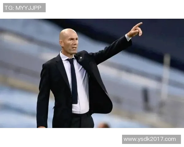 不同年代的足球巨星回顾与影响力分析